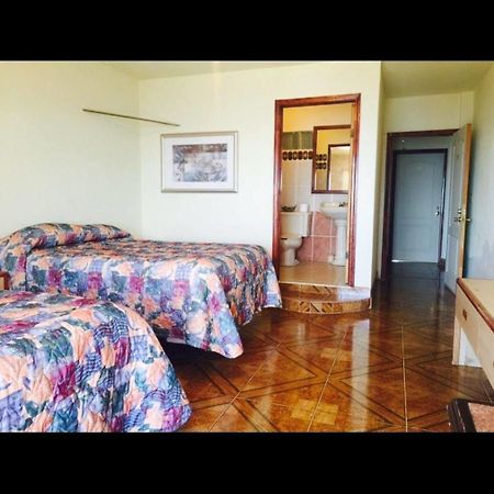 La Cueva Del Pirata Hotell Camalú Eksteriør bilde